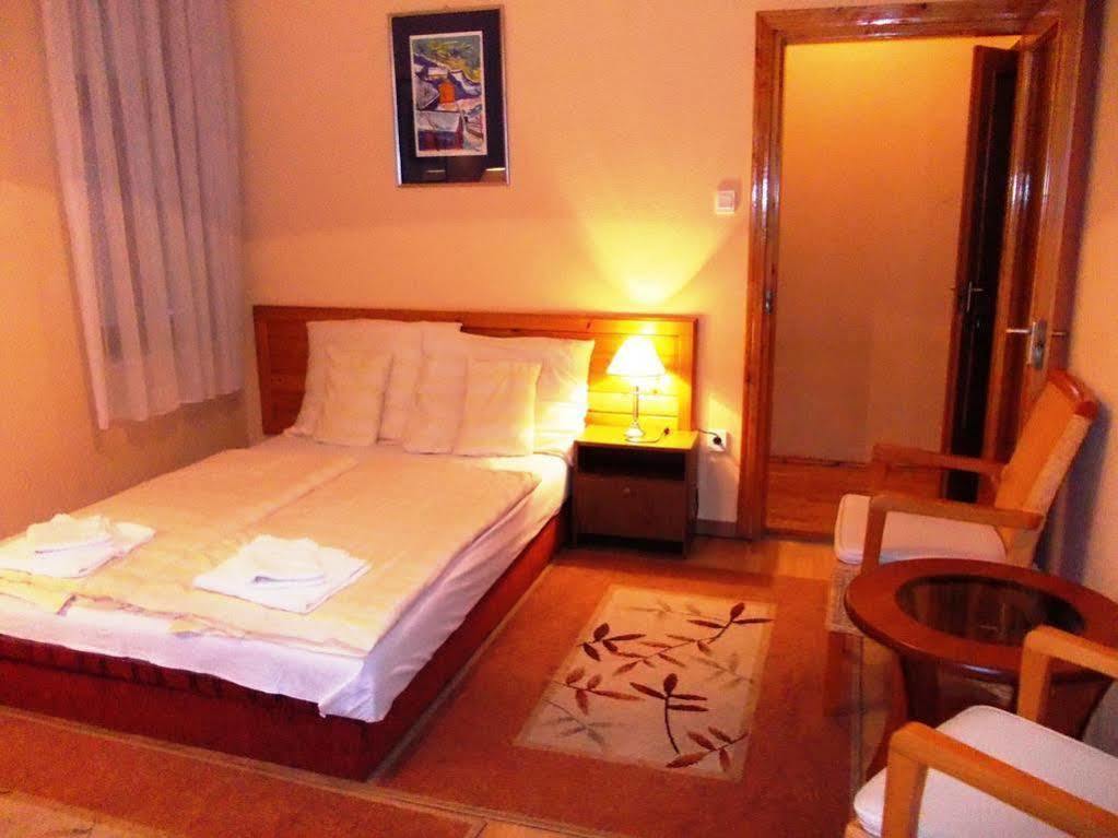 Villa City Center Heviz Ngoại thất bức ảnh